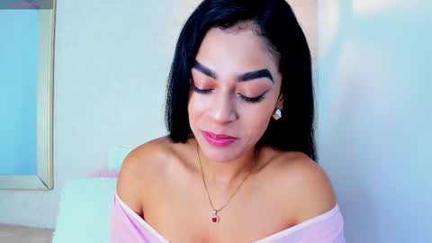 Snapshot of yasiir_0229 chatting on October 28, 3:43 am Yasiir online show from October 28, 3:43 am