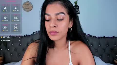 Yasiir online show from March 5, 5:53 pm