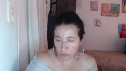 yasmin_love85 online show from December 16, 2:33 pm