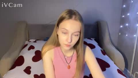 Snapshot of yasminalouf chatting on January 5, 8:56 pm yasmina online show from January 5, 8:56 pm