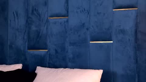Snapshot of yasminaluna chatting on June 30, 3:29 am Yasmina online show from June 30, 3:29 am