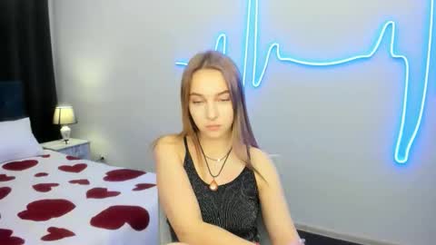 Snapshot of yasminasage chatting on October 18, 6:41 pm Yasmina online show from October 18, 6:41 pm