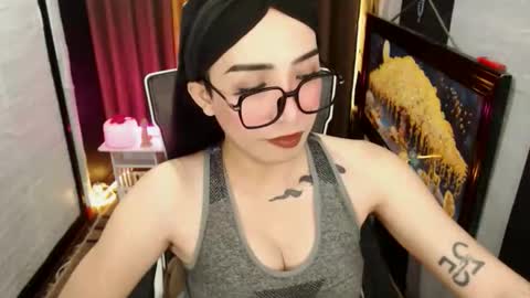 Snapshot of yassiered chatting on February 17, 9:39 am yassiered online show from February 17, 9:39 am