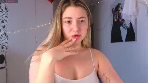 Yasyaa  online show from February 17, 12:16 pm