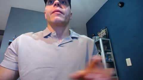 Snapshot of yatho_ chatting on December 17, 4:18 am yahto online show from December 17, 4:18 am