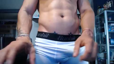 Snapshot of yatho_ chatting on February 11, 11:26 am yahto online show from February 11, 11:26 am