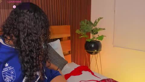 yaya23x online show from November 19, 2:39 pm