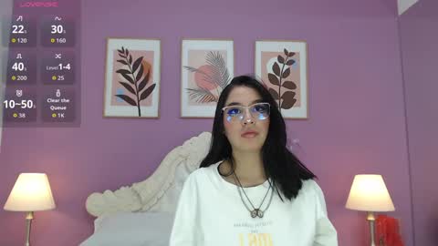 Snapshot of yayaqueen chatting on May 25, 12:11 pm Yaya online show from May 25, 12:11 pm