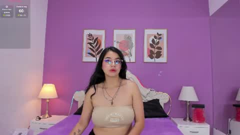 Snapshot of yayaqueen chatting on June 24, 11:31 am Yaya online show from June 24, 11:31 am