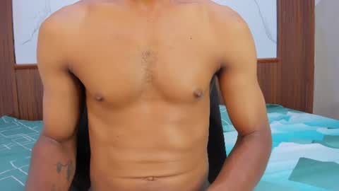 yayi_and_derek online show from July 2, 11:16 am