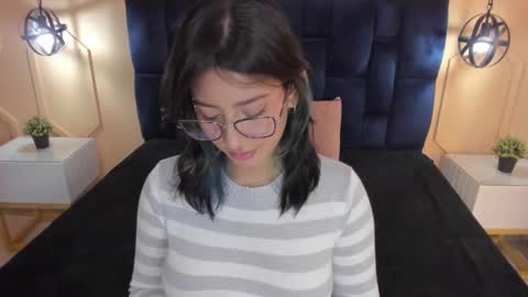 Snapshot of yazmin_rouse chatting on January 17, 2:28 pm Yazmin online show from January 17, 2:28 pm