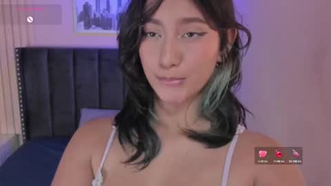 Snapshot of yazmin_rouse chatting on March 7, 4:55 pm Yazmin online show from March 7, 4:55 pm