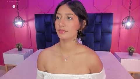 Yazmin online show from February 18, 12:01 pm