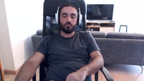 Snapshot of yeeaahoo chatting on September 18, 4:42 pm yeeaahoo online show from September 18, 4:42 pm