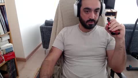 Snapshot of yeeaahoo chatting on November 25, 8:14 am yeeaahoo online show from November 25, 8:14 am