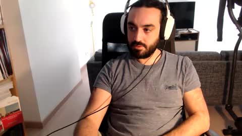 Snapshot of yeeaahoo chatting on December 2, 8:08 am yeeaahoo online show from December 2, 8:08 am