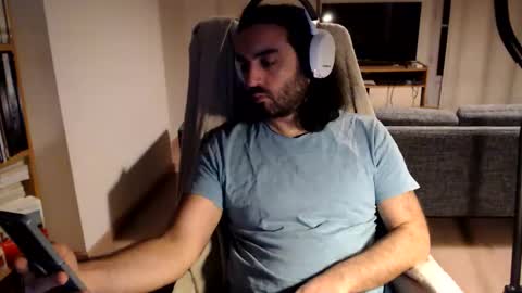 Snapshot of yeeaahoo chatting on February 15, 7:32 pm yeeaahoo online show from February 15, 7:32 pm