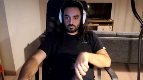 Snapshot of yeeaahoo chatting on February 18, 7:21 pm yeeaahoo online show from February 18, 7:21 pm