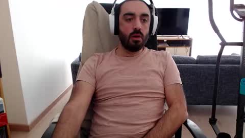 Snapshot of yeeaahoo chatting on February 21, 11:22 am yeeaahoo online show from February 21, 11:22 am