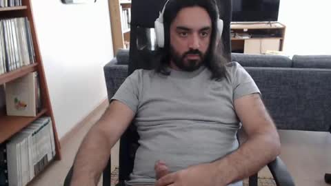yeeaahoo online show from June 16, 10:40 am