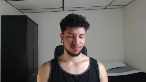 yeff online show from November 4, 12:32 am