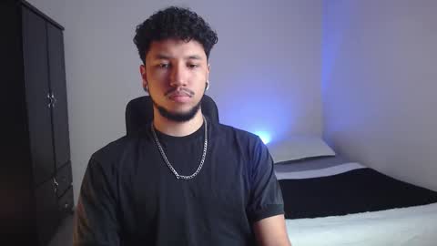 yeff online show from November 11, 12:21 am