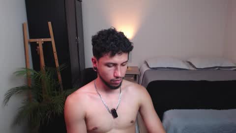 yeff online show from March 14, 12:39 am