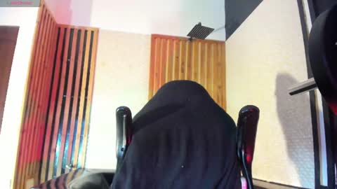 Snapshot of yeidonn chatting on June 26, 4:06 am Yeidonn online show from June 26, 4:06 am