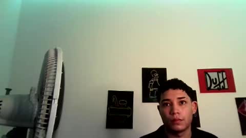 Snapshot of yeihot1 chatting on November 9, 7:12 pm yeihot1 online show from November 9, 7:12 pm