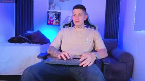YEIKO ROMERO online show from June 12, 7:13 pm