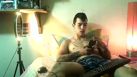 Snapshot of yeisoncastellanos1999 chatting on July 6, 1:08 pm yeisoncastellanos1999 online show from July 6, 1:08 pm