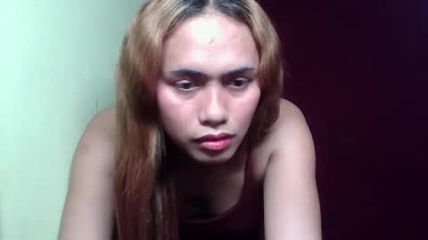 YELLA online show from April 7, 9:43 am