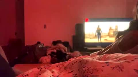 Snapshot of yelladaniella chatting on September 23, 7:00 am Ella Ts online show from September 23, 7:00 am