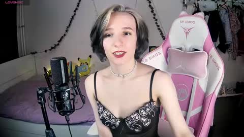 Liya online show from February 28, 5:37 pm