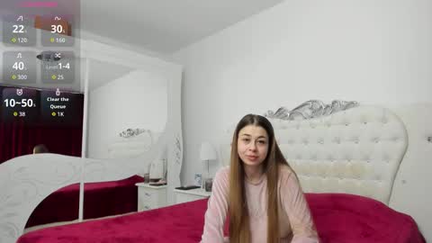 Snapshot of yennefer13 chatting on April 7, 8:42 pm yennefer13 online show from April 7, 8:42 pm
