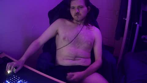 Snapshot of yeovil_alex chatting on October 1, 12:49 am Alex online show from October 1, 12:49 am