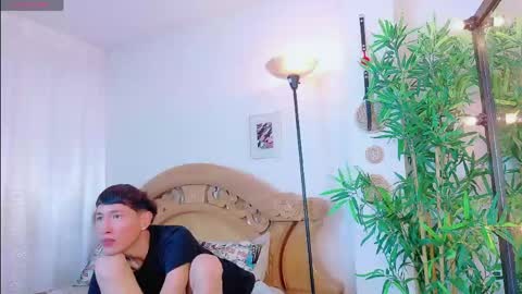 yeremmy_twink online show from June 5, 7:19 pm