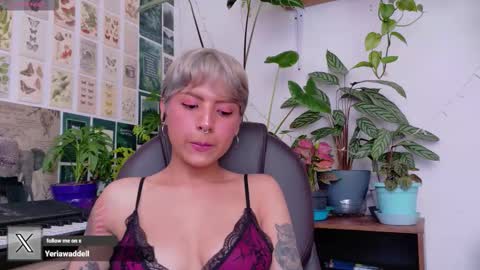 yeriawaddell  online show from February 19, 5:53 pm