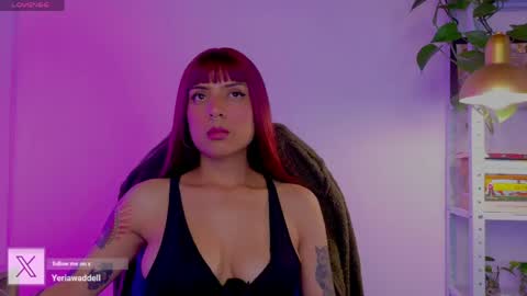 yeriawaddell  online show from April 29, 12:37 am