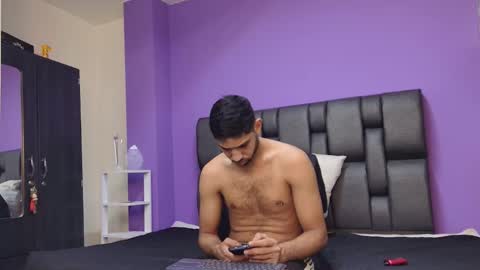 Snapshot of yerk_drom chatting on September 22, 7:27 pm yerk_drom online show from September 22, 7:27 pm