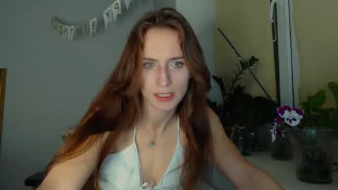 Snapshot of yes_to_heaven chatting on March 11, 9:37 pm Zoe online show from March 11, 9:37 pm