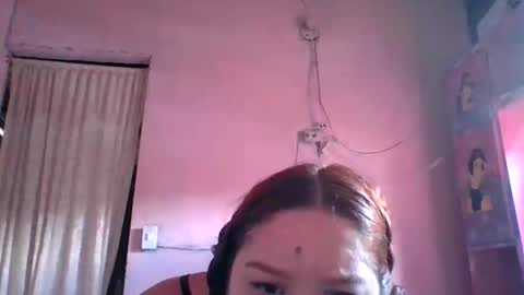 yesica825782 online show from May 4, 7:21 pm