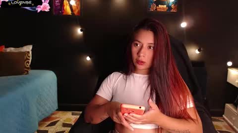 Snapshot of yesika_t chatting on February 25, 4:38 pm yesika_t online show from February 25, 4:38 pm