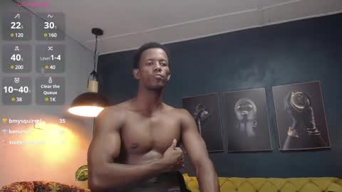 Snapshot of yess_fit chatting on February 20, 9:22 am yess fit online show from February 20, 9:22 am