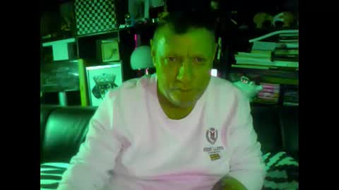 Snapshot of yessex247 chatting on February 1, 7:07 am yessex247 online show from February 1, 7:07 am