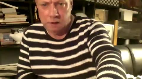 Snapshot of yessex247 chatting on April 8, 1:05 am yessex247 online show from April 8, 1:05 am