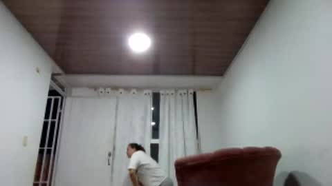 Snapshot of yessica_08 chatting on July 6, 2:30 am yessica and andres online show from July 6, 2:30 am