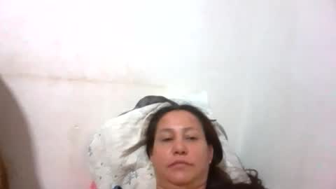 Snapshot of yessica_08 chatting on July 27, 4:52 am yessica and andres online show from July 27, 4:52 am