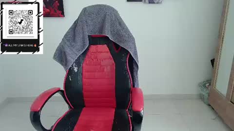 Snapshot of yessica_gomez01 chatting on June 9, 8:42 pm yessica_gomez01 online show from June 9, 8:42 pm