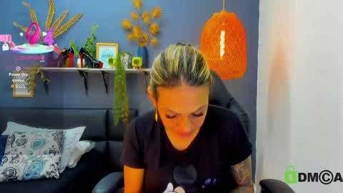 yessika_parker online show from April 29, 8:51 am